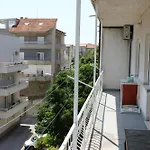 Eros Guesthouse